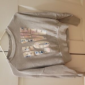 Old Navy women's gray sweatshirt. Size XS. Gently worn. Says "Be the love".